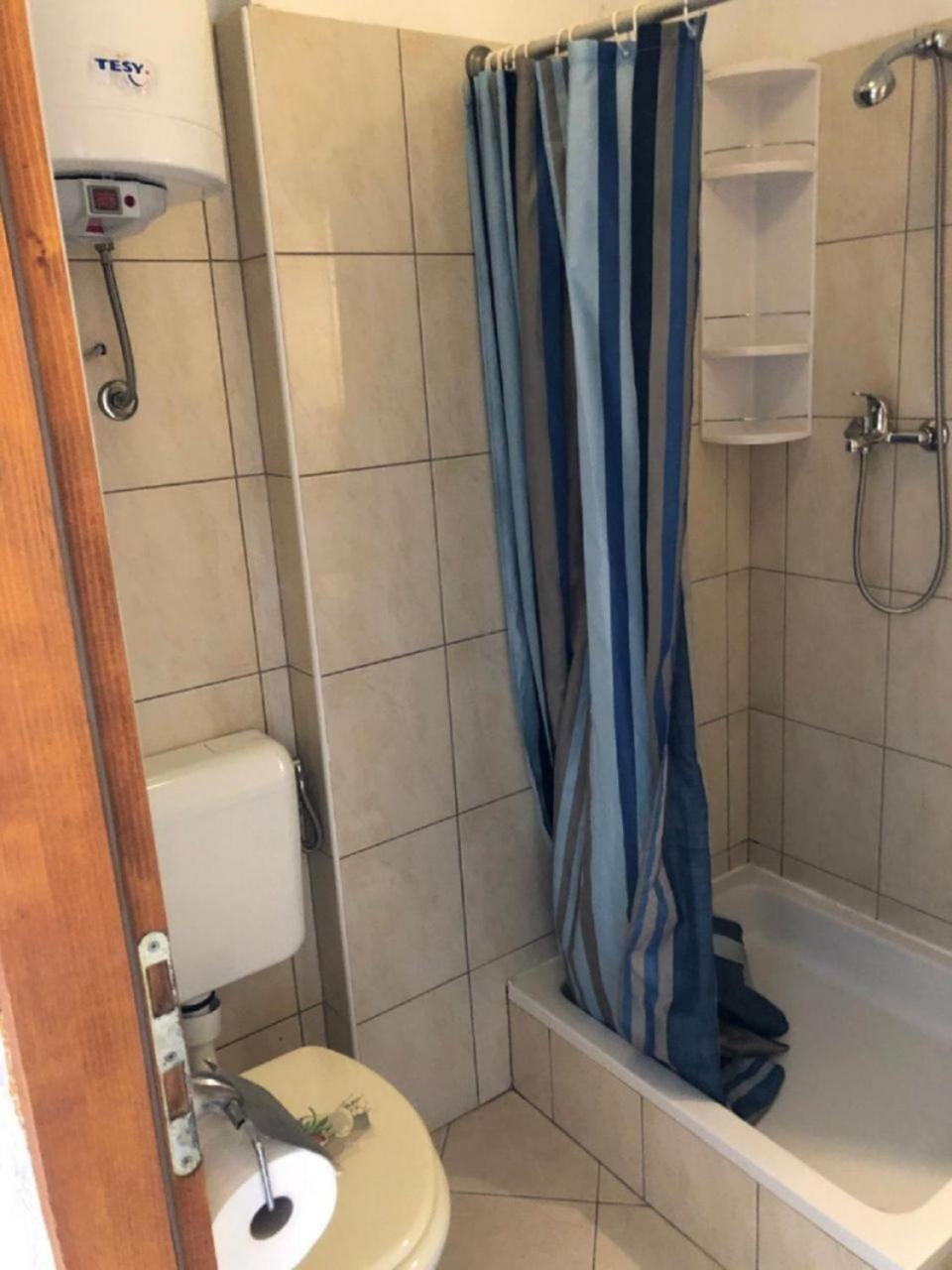 Apartments Domagoj - On The Beach Lukovo Sugarje Ngoại thất bức ảnh